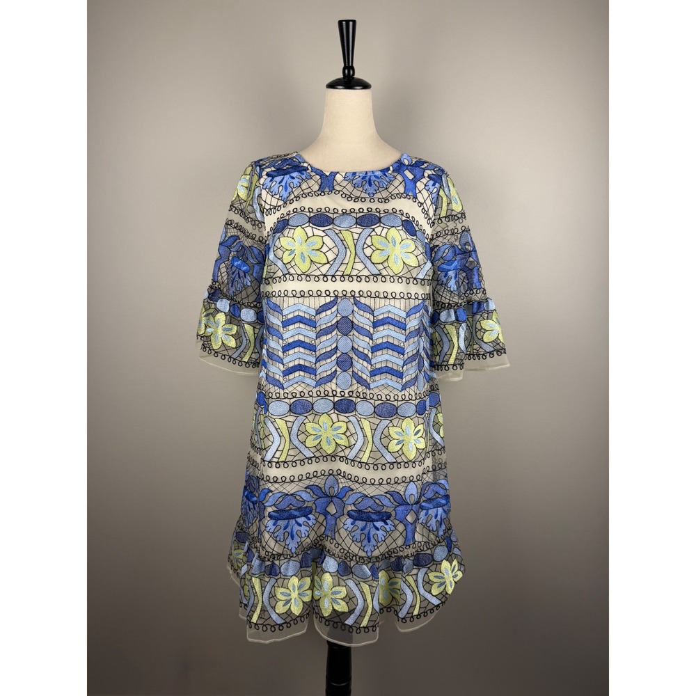 ECI New York Shift Dress Womens 10 Blue‎ Floral Embroidered Bell Sleeve